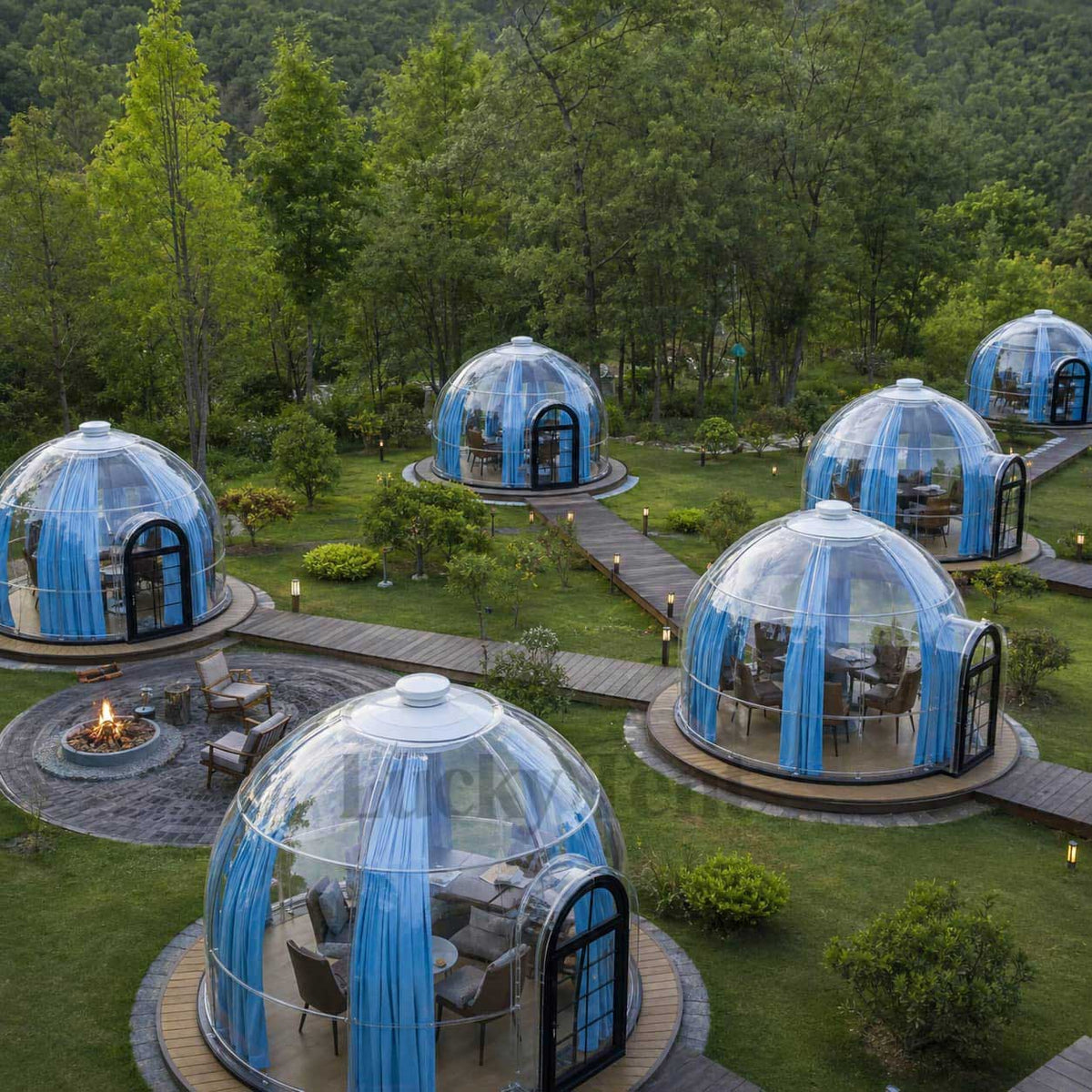 Outdoor Transparent PC Dome Tent Starry Sky House Luxury Bubble House for Glamping Homestay Hotel Catering PC004