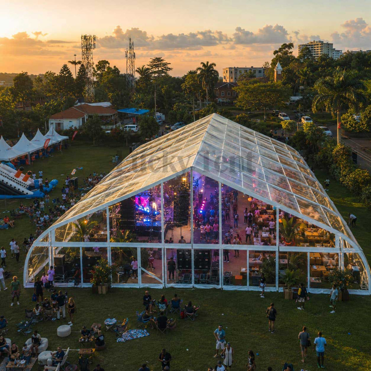 Large Clear Span TFS Curved Transparent Wedding Aluminum Tents for 800-1000 People TFS001